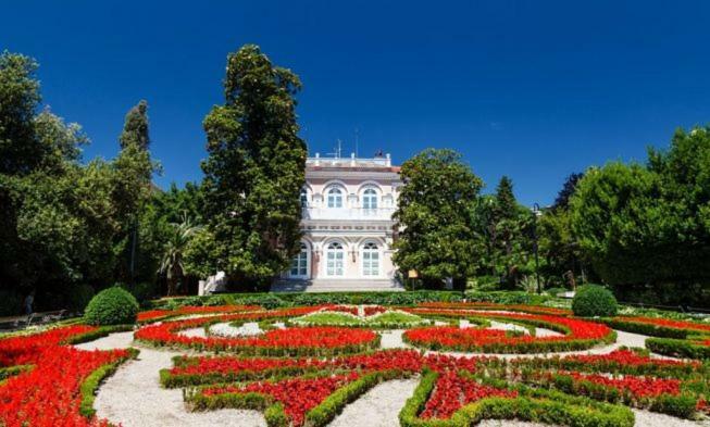 Villa Palma Opatija Exterior photo